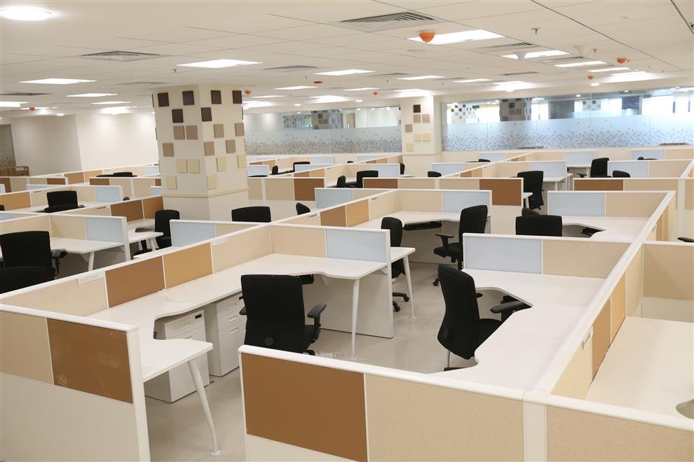 Commercial Office Space For Rent in Golf Course Road, Sec 41-43 Gurgaon