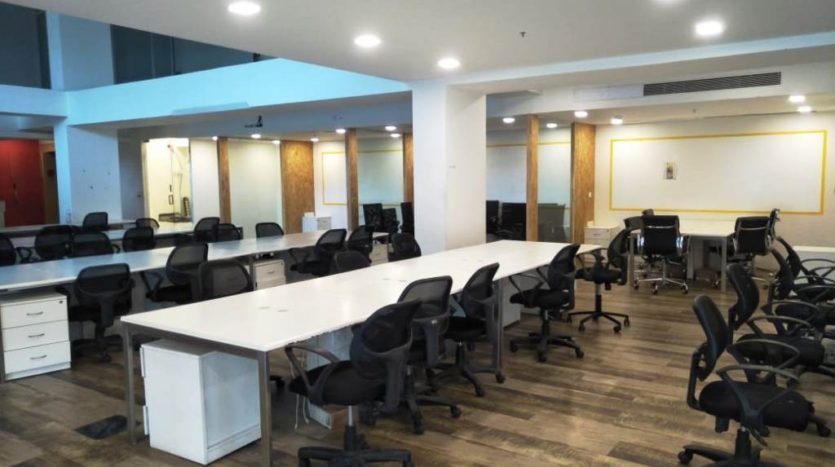Commercial Office Space For Lease in Vipul Square, HUDA City Center Metro, Gurugram.